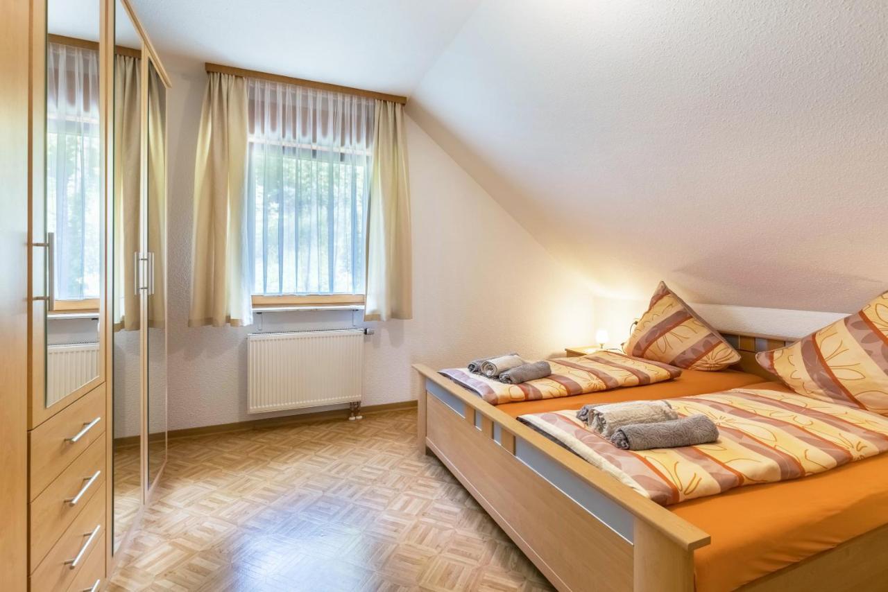 Ferienwohnung Haus Am Wald Messstetten Exterior foto